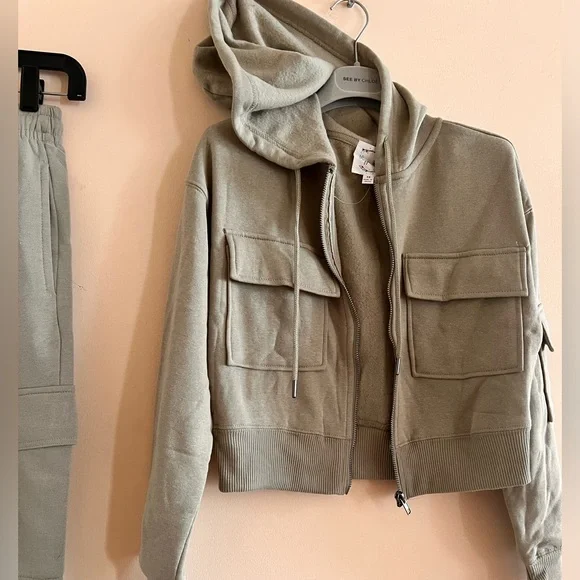 New 2PC Set Hippie Rose Junior Fleece Cargo Sweatshirt Sweatpants Size XS - Picture 5 of 10